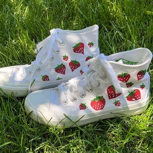 Strawberry Summer Shoes!